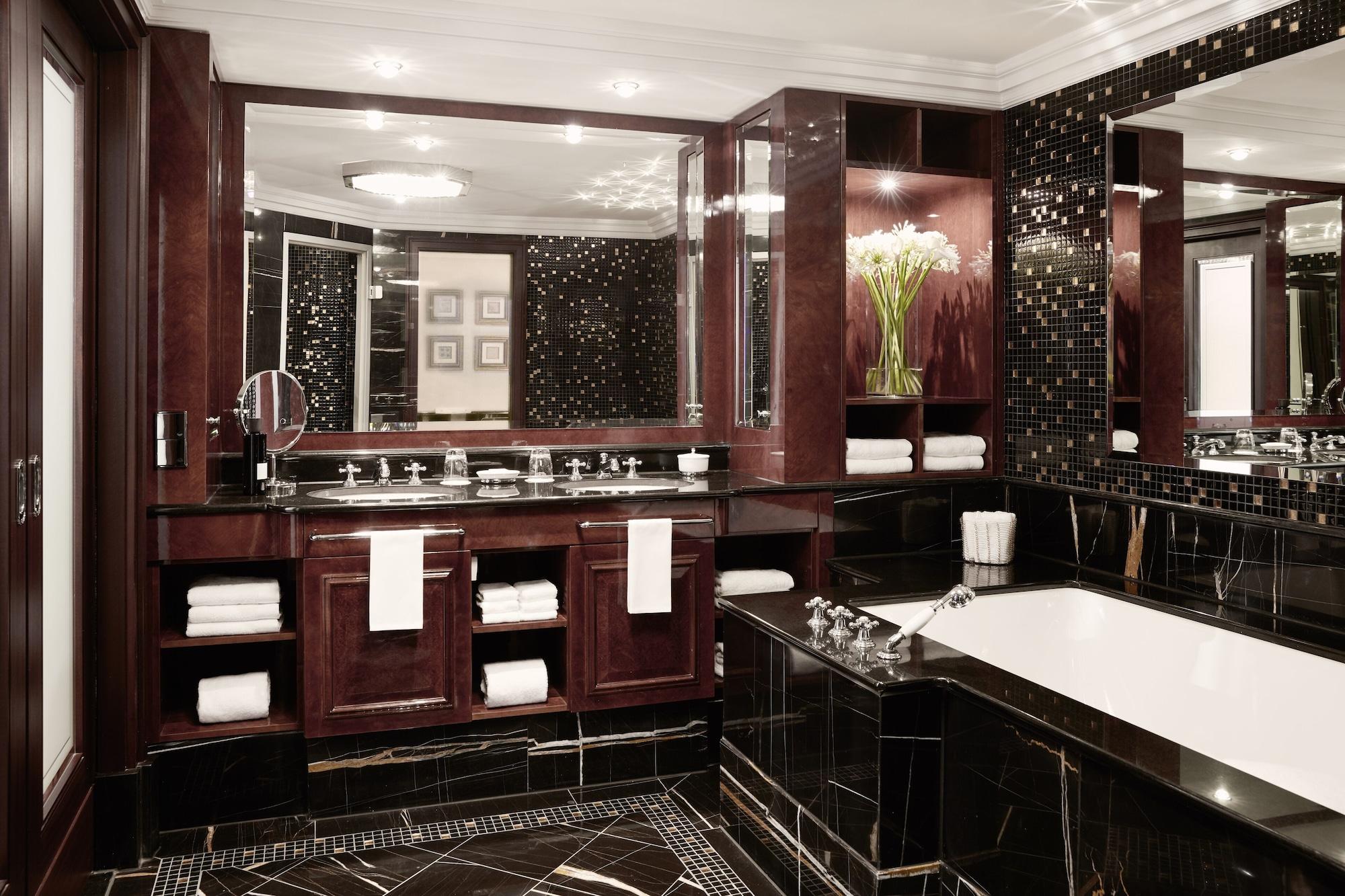 Breidenbacher Hof, Grandhotel 2025 - 101 Besten Дюссельдорф